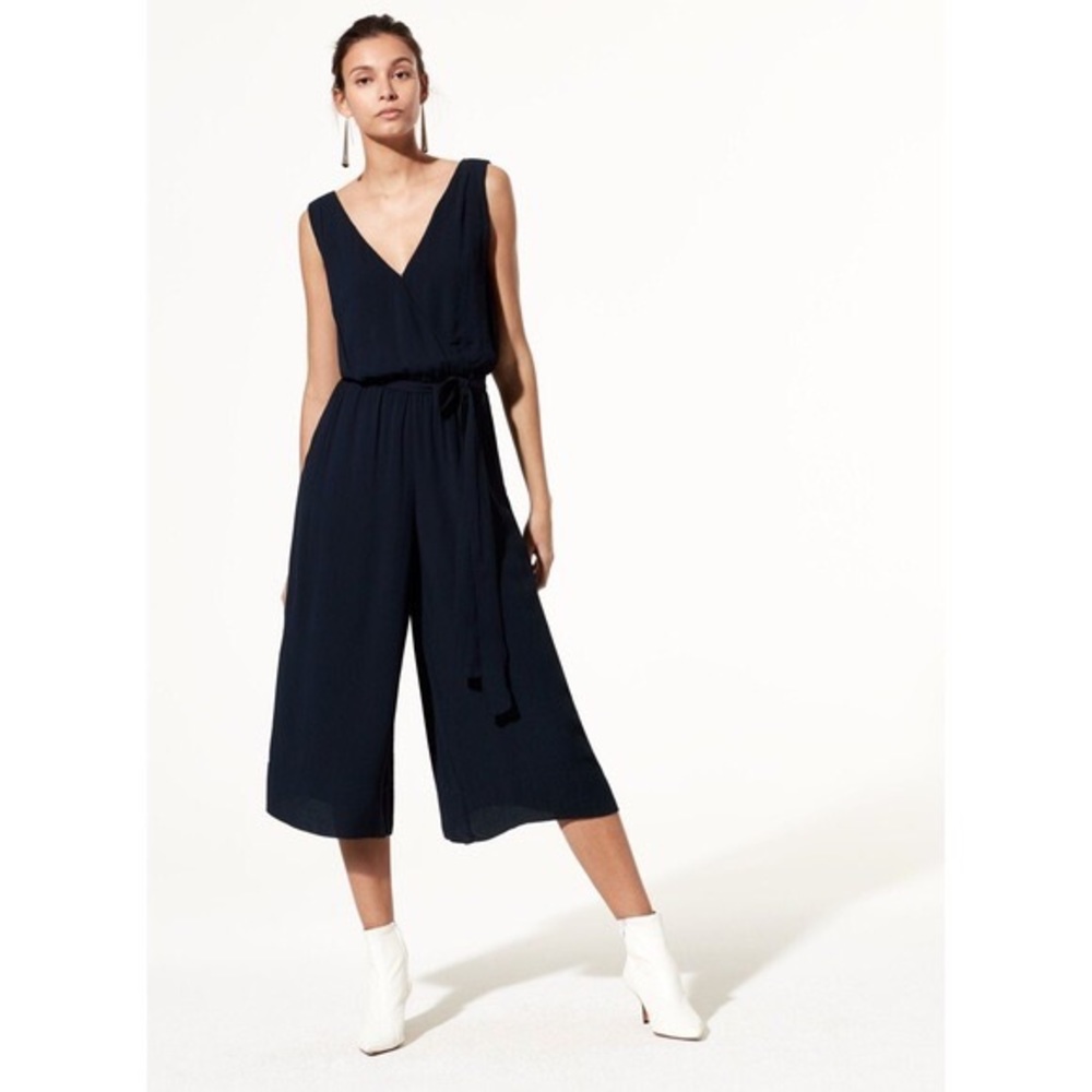 Aritzia Babaton Maximilian Jumpsuit/ XS/ Navy